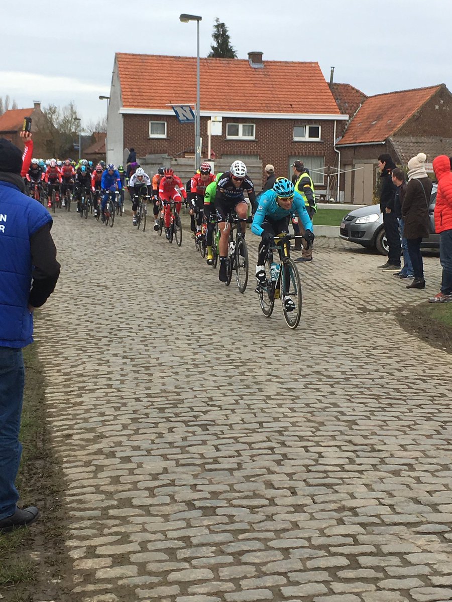 Avermaet bate Sagan e vence primeira clássica Belga