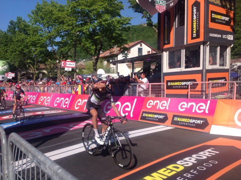 Omar Fraile ganha etapa emocionante no Giro!