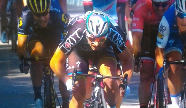 Sagan vence novamente o sprint!