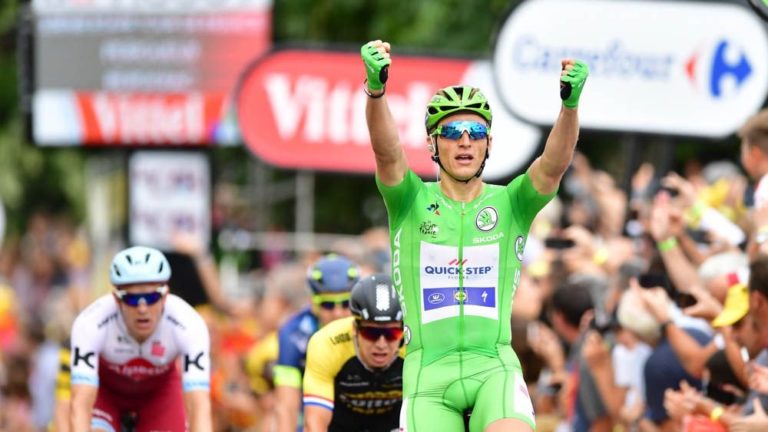 Kittel vence pela 4ª vez no Tour de France!
