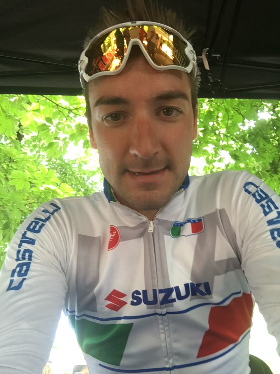Elia Viviani troca Sky pela Emirates!