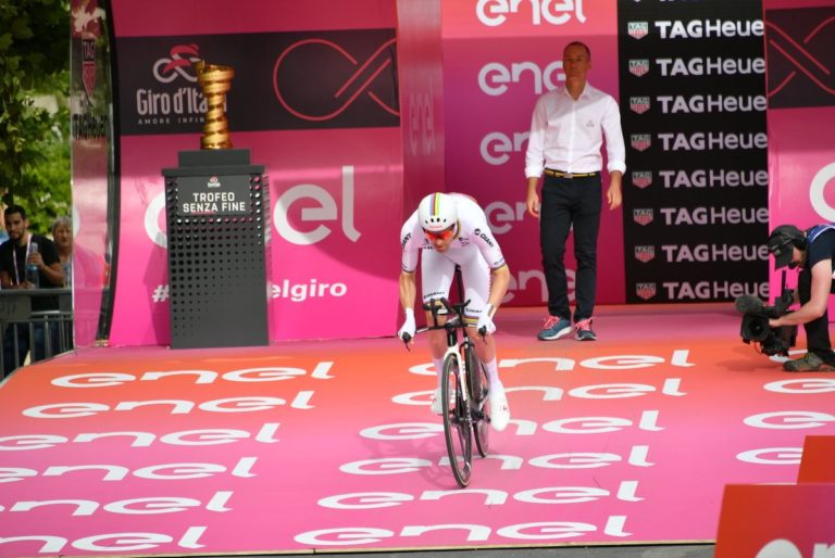 Dumoulin vence contra relógio em Jerusalém