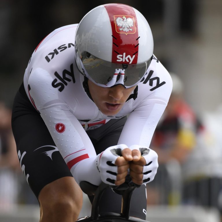 Kwiatkowski vence prólogo e Sky coloca 3 no Top10 do Dauphine