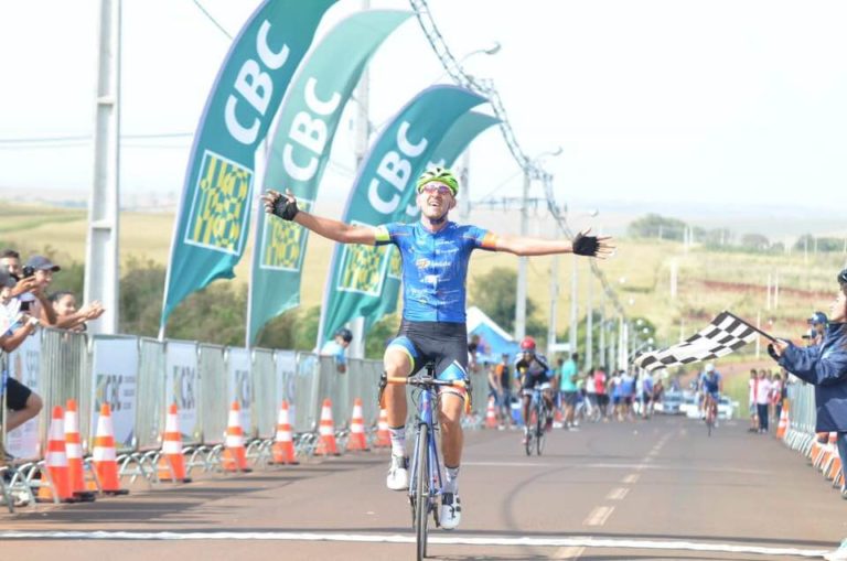 Rodrigão bicampeão brasileiro de ciclismo