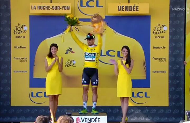 Peter Sagan vence e assume camisa amarela no Tour de France