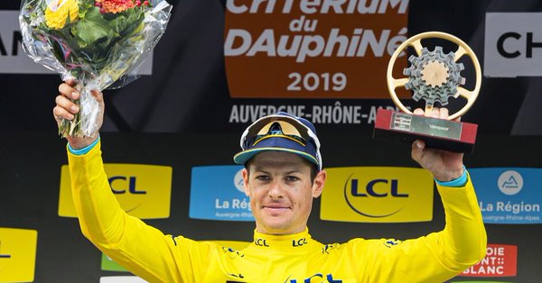 Van Baarle vence etapa final do Dauphiné e Fuglsang é o campeão