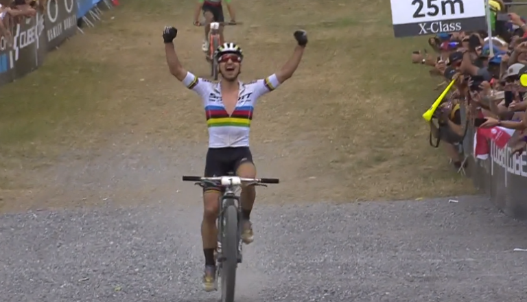 Nino Schurter vence etapa da Copa do Mundo de XCO em Les Gets, Avancini é terceiro