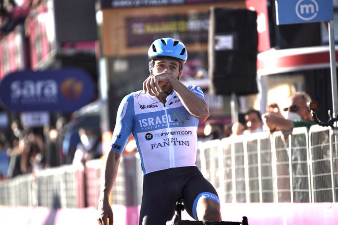 Alex Dowsett vence no Giro, primeira vitória da equipe Israelense!