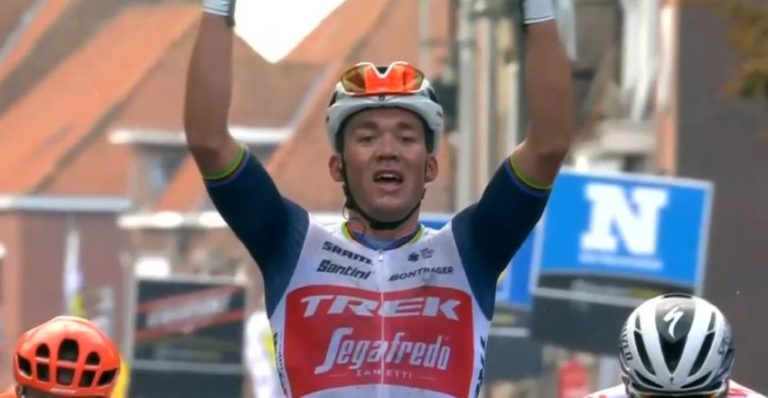 Mads pedersen venceu a Gent Wevelgem