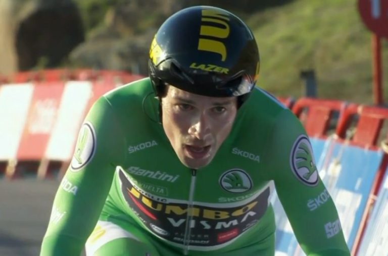Roglic vence contra relógio e assume a liderança da Vuelta
