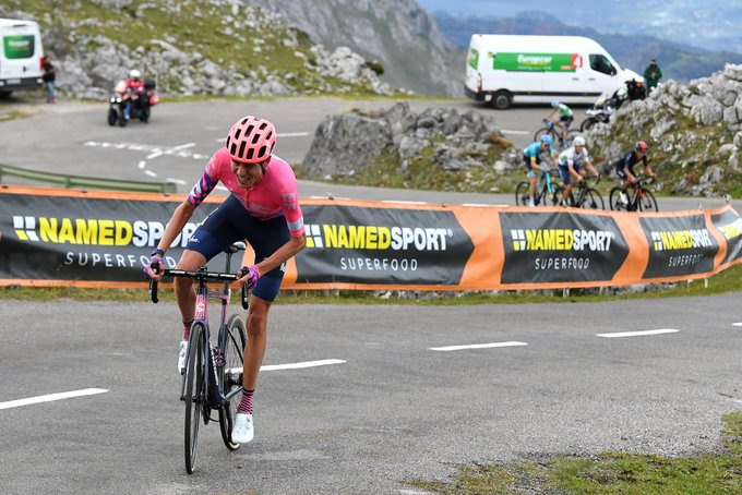 Hugh Carthy vence no Angliru e Carapaz volta a ser líder da Vuelta