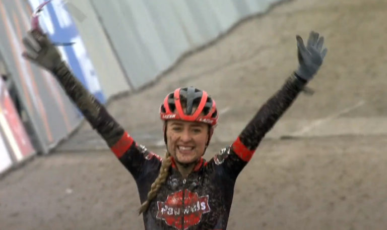 Denise Betsema vence na Copa do Mundo de Cyclocross na Holanda