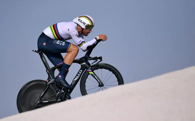 Filippo Ganna vence etapa no Tour UAE | Foto Getty Images