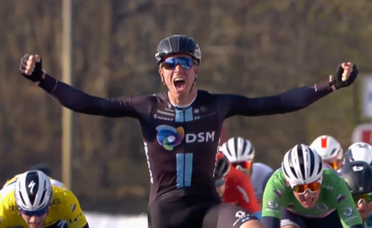 Cees Bol vence sprint na Paris Nice!