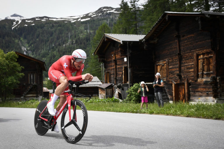 Alaphilippe e Van der Poel disputam Tour de Suisse!