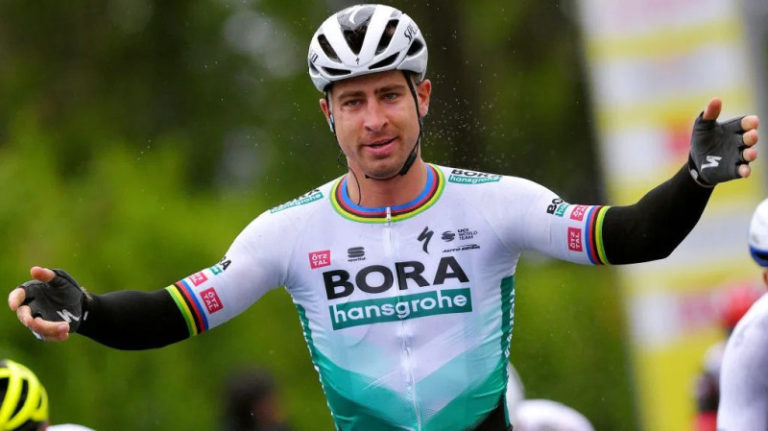 Peter Sagan assina com a equipe Total Energies por duas temporadas
