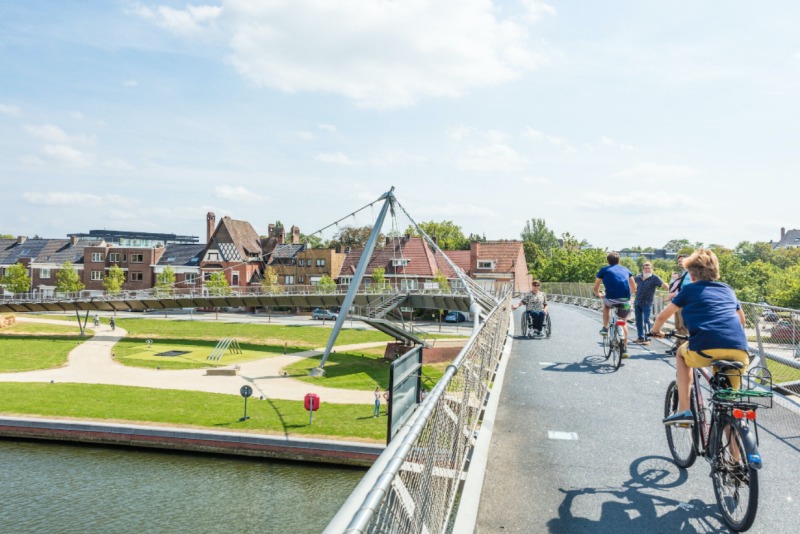 Ponte para ciclistas nos Flandres Belgas | Foto Vlaanderenmetdefiets