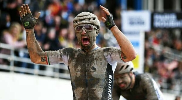 Sonny Colbrelli vencedor da Paris Roubaix 2021 | Foto Reuters