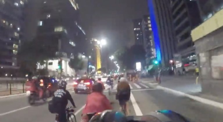 Ciclistas são agredidas com spray de pimenta na Paulista