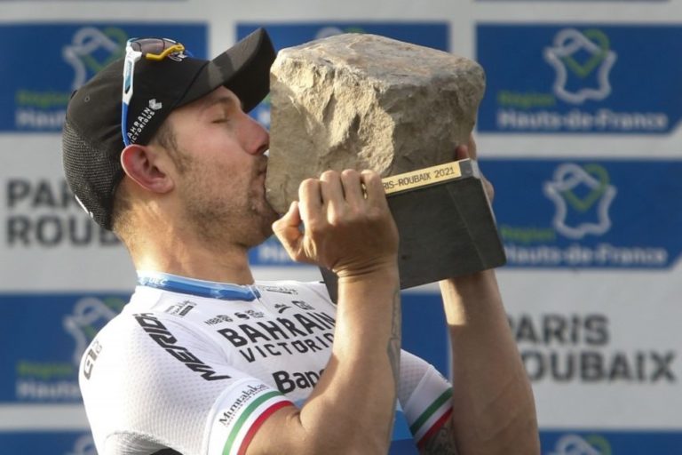 O pedaço de pedra mais saboroso do mundo: Paris Roubaix 2022