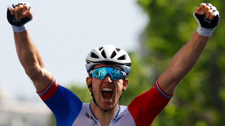 Arnaud Démare vence sprint no Giro d’Italia em dia de tensão para velocistas!