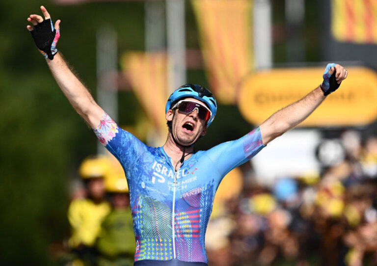 Hugo Houle vence no Tour de France!