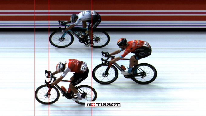 Jesús Herrada vence sprint na Vuelta | Foto Tissot Timing