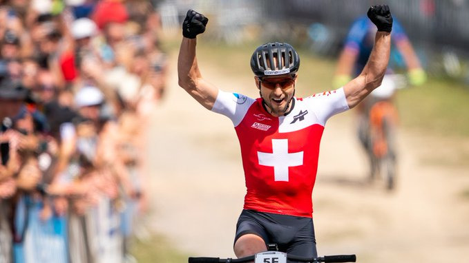 Nino Schurter 10 vezes campeão mundial de MTB!