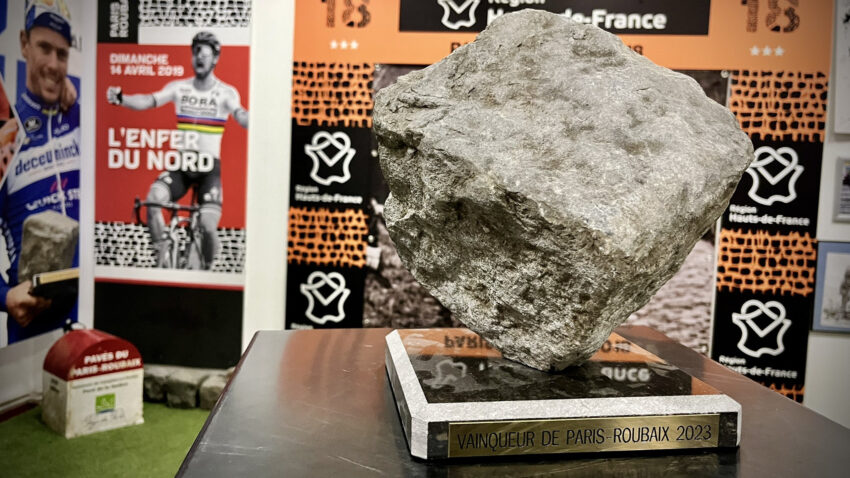Troféu da Paris Roubaix 2023 - Les Amis de Paris-Roubaix