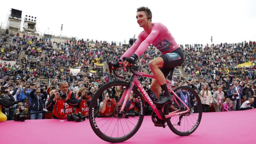 Jay Hindley, vencedor do Giro 2022 | Foto Divulgação RCS