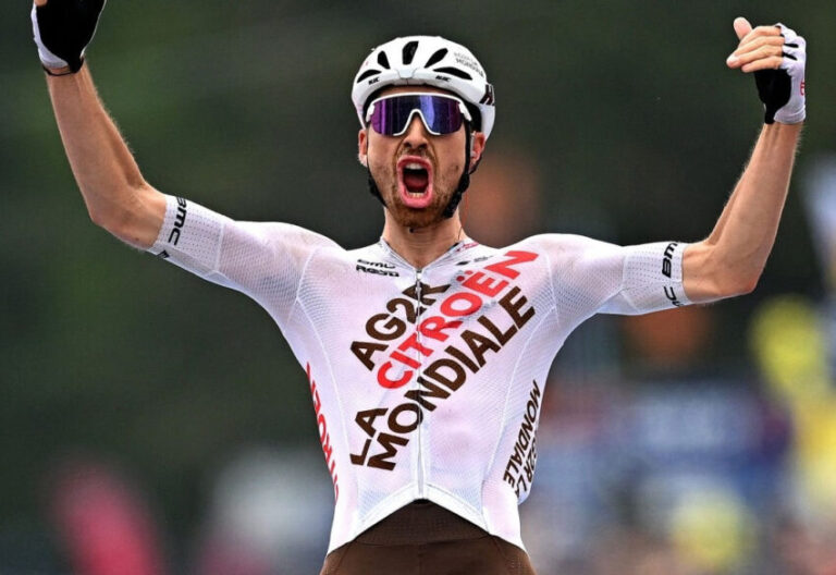 Dia da fuga tem vitória francesa no Giro e norueguez assume a maglia rosa!