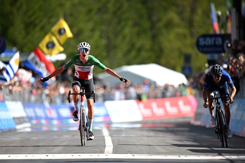 Filippo Zana vence no Giro | foto Getty