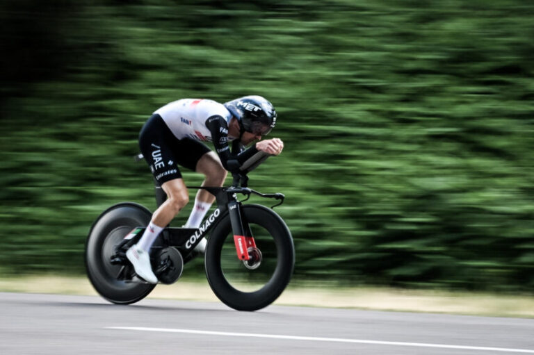 Mikkel Bjerg vence pela primeira vez na carreira no Dauphiné