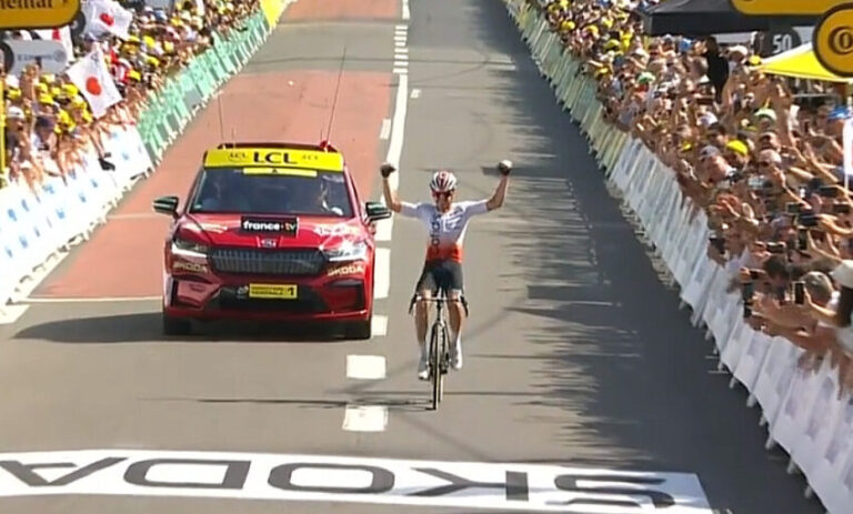 Em dia da fuga no Tour de France, Ion Izaguirre vence etapa!