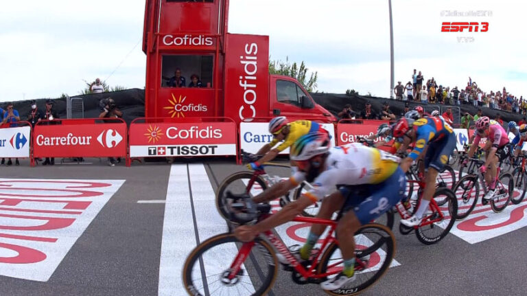 Vitória francesa na Vuelta com o veterano Geoffrey Soupe!