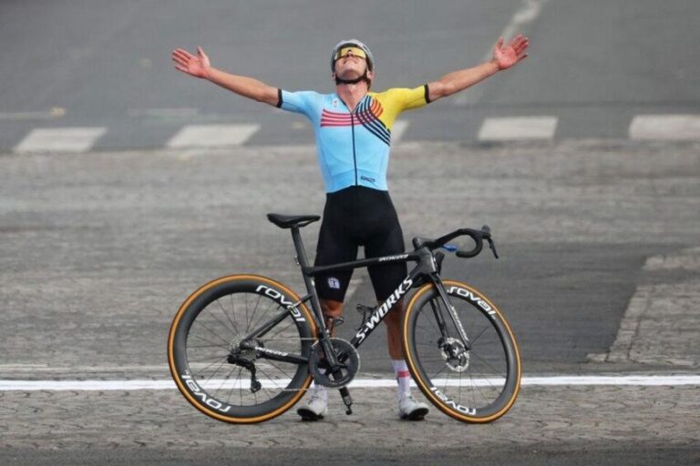 Paris 2024: Remco Evenepoel ganha o segundo ouro no ciclismo!