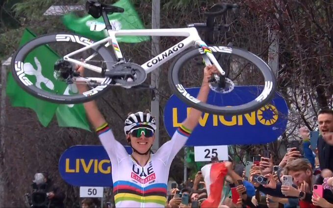 Tadej Pogacar vence a Lombardia!
