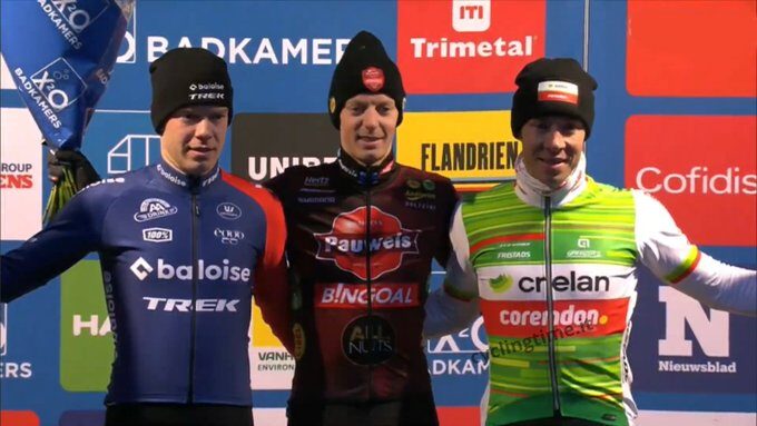 Cyclo-cross: Vanthourenhout vence X2O em Herentals