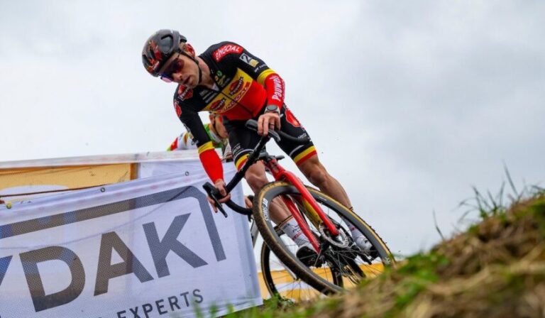 Cyclo-cross – Eli Iserbyt vence GP Sven Nys